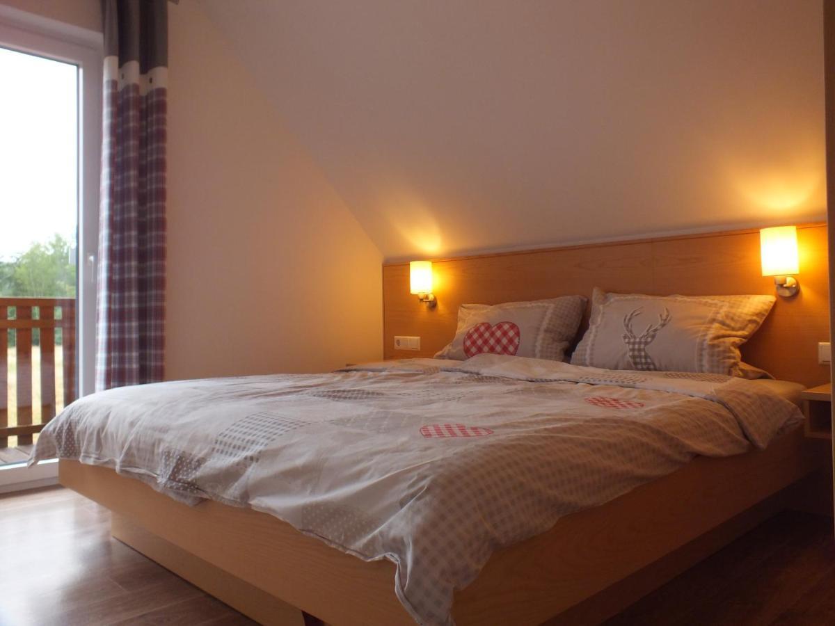 Ferienhaus Moni Mit 2 Separaten Wohnungen Am Silbersee Frielendorf Екстер'єр фото